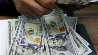 سعر الدولار اليوم في مصر.. تعرف على أسعار الشراء والبيع بجميع البنوك