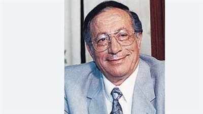 93 عامًا على ميلاد أبو بكر عزت.. أعمال خالدة وجائزة أفضل ممثل في مشوار حافل