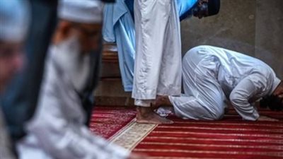 مواقيت الصلاة اليوم في مصر.. جدول كامل لمواعيد الأذان