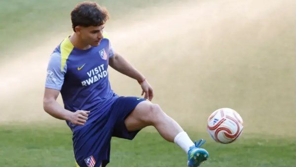 رغم مفاوضات برشلونة.. جوليان ألفاريز يبدأ الاستعداد للموسم مع أتلتيكو مدريد رغم مفاوضات برشلونة.. جوليان ألفاريز يبدأ الاستعداد للموسم مع أتلتيكو مدريد