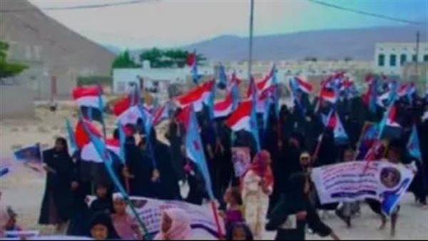 الوعي الوطني المتقن.. كيف أفشل أبناء الجنوب رهان التجويع والتعطيل الاقتصادي؟ الوعي الوطني المتقن.. كيف أفشل أبناء الجنوب رهان التجويع والتعطيل الاقتصادي؟