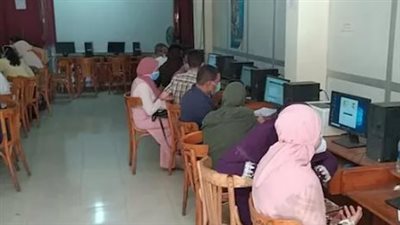 كليات تجارة علمي 2026.. أبرز الكليات المتاحة في المرحلة الثانية