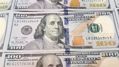 سعر الدولار اليوم.. استقرار العملة الأمريكية أمام الجنيه