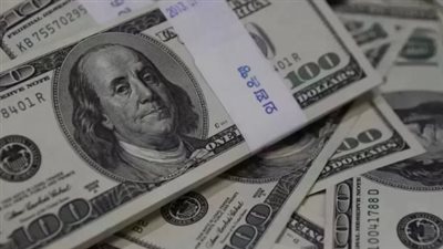 سعر الدولار الآن في البنوك المصرية.. تعرف على آخر الأسعار