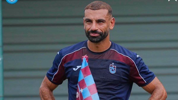 ثنائي مصر ضمن قائمة الأغلى.. محمد صلاح ومرموش يزينان كتيبة أصحاب الرواتب الضخمة ثنائي مصر ضمن قائمة الأغلى.. محمد صلاح ومرموش يزينان كتيبة أصحاب الرواتب الضخمة