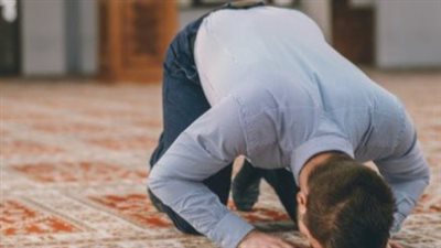موعد صلاة العشاء اليوم.. تعرف على مواقيت الصلاة في القاهرة والمحافظات