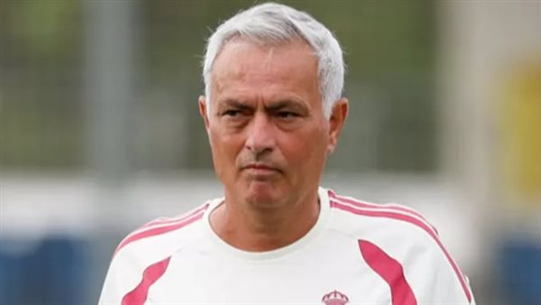 جوزيه مورينيو يفاجئ ريال مدريد: أثق دومًا بالحكام الإسبان جوزيه مورينيو يفاجئ ريال مدريد: أثق دومًا بالحكام الإسبان