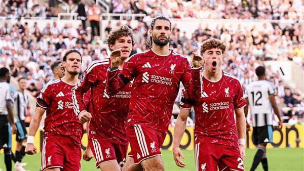 ليفربول يواصل التعثر في الدوري الإنجليزي بتعادل مثير مع نوتينجهام ليفربول يواصل التعثر في الدوري الإنجليزي بتعادل مثير مع نوتينجهام