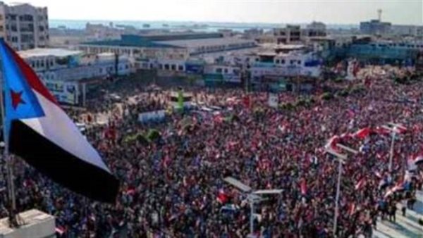 مليونية عدن في ذكرى تأسيس الجيش الجنوبي.. حضور شعبي يستعيد التاريخ ويؤكد وحدة الصف مليونية عدن في ذكرى تأسيس الجيش الجنوبي.. حضور شعبي يستعيد التاريخ ويؤكد وحدة الصف