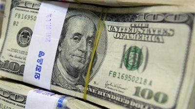 الدولار بكام النهارده؟.. أسعار الدولار في البنك الأهلي وبنك مصر وCIB