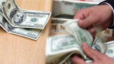 سعر الدولار اليوم في البنوك المصرية.. فروق محدودة بين الأسعار