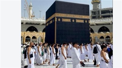 أسعار العمرة 2026 كاملة.. تفاصيل البرامج الاقتصادية و4 و5 نجوم ومواعيد السفر والأوراق المطلوبة