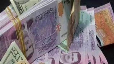 استقرار سعر الدولار في سوريا بداية تعاملات اليوم الثلاثاء 