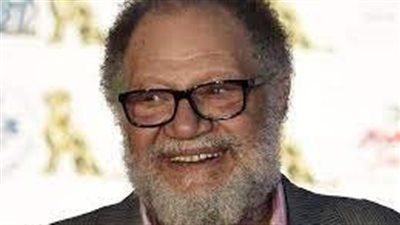 بعد 27 عامًا.. الفنان المصري يحيى الفخراني يكشف سرًا كاد يقلب الموازين في 