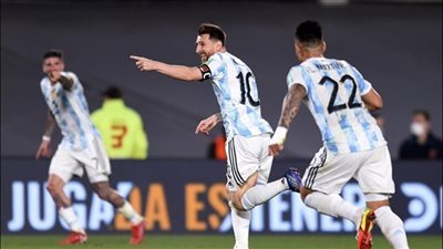  منتخب الأرجنتين يلتقي مع مضيفه تشيلي.. في هذا التوقيت