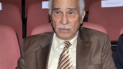 الرئيس المصري يطمئن على صحة الفنان عبد الرحمن أبو زهرة