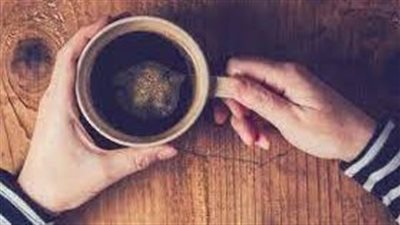  شرب القهوة في الصباح يمثل متعة وعادة راسخة لدى الكثيرين (فوائد سحرية)
