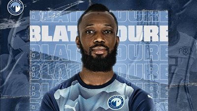 لاعب وسط بوركينا فاسو.. بيراميدز المصري يعلن تعاقده مع إبراهيم توريه