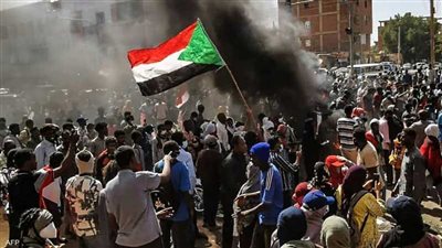 السودان تعود إلى الصفر.. قتلى في تظاهرات وإحتجاجات رفضًا لمشاركة المكون العسكري بالسلطة