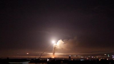 عاجل.. الدفاعات الجوية السورية تتصدي لغارة إسرائيلية استهدفت محيط دمشق