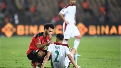 صلاح يحرص على مواساة النجم المغربي أشرف حكيمي.. بهذه ا لطريقة (فيديو)