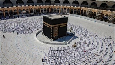 السعودية.. المملكة تشترط تلقي الجرعة التنشيطية لدخول الحرمين الشريفين