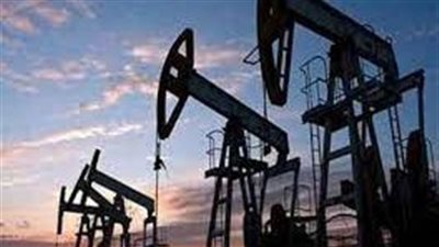 تقرير يكشف بالأرقام أن النفط يحقق أكبر مكسب شهري في عام