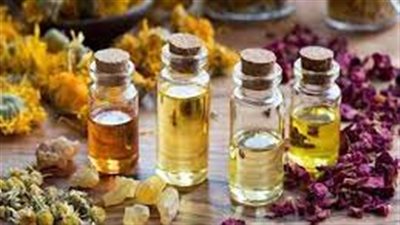 ما وراء التحذير من علاج الرضيع بالزيوت العطرية؟