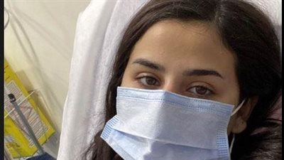 أول تعليق للممثلة منة عرفة بعد إصابتها وأسرتها بكورونا