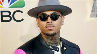 بتهمة الاغتصاب.. دعوى قضائية ضد مغن شهير والمطالبة بـ19 مليون دولار