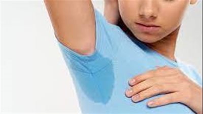  حقن البوتوكس علاجًا جديدًا نسبيًا للتعرق المفرط.. كيف ذلك؟