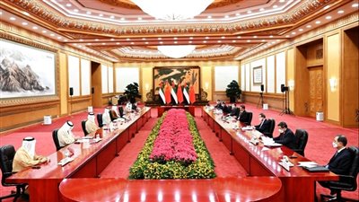 ولي عهد أبوظبي وشي جين بينغ يبحثان استقرار المنطقة
