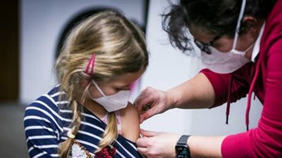 هل توجد مضاعفات لدى معظم الأطفال بعد الشفاء من متحور 