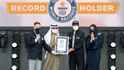 شرطة دبي بالتعاون مع إكسبو 2020 دبي تحقق رقما قياسيا جديدا في موسوعة جينيس