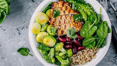 هكذا تساعد في دعم صحة القلب عبر النظام الغذائي الصحي 