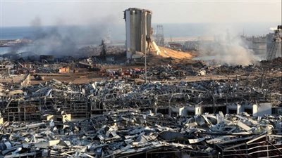 للمطالبة بالإسراع في التحقيق.. أهالي ضحايا انفجار مرفأ بيروت يقتحمون قصر العدل