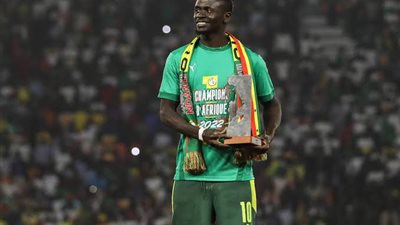 السنغال تطلق اسم ساديو ماني على استاد في مسقط رأسه