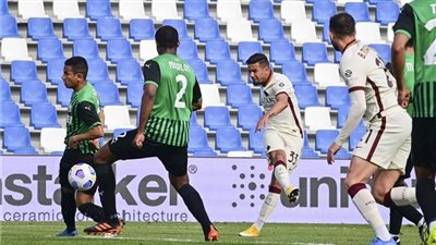 الدوري الإيطالي.. روما يتعادل أمام ساسولو 2-2 