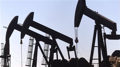  أسعار العقود الآجلة للنفط تسجل تراجعًا ملحوظًا