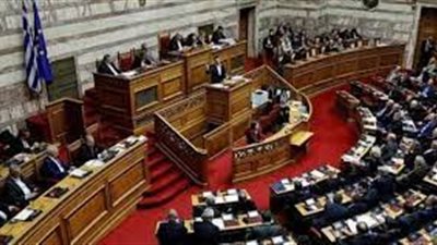 اليونان: سفن الإنزال العديدة على الساحل الغربي لتركيا تهدد الجزر