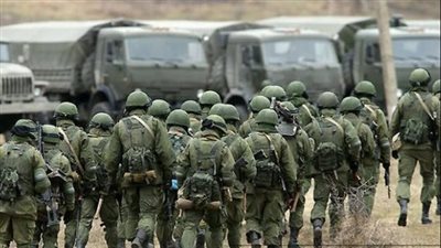 بين الهجوم الإلكتروني والاتهامات.. ما حقيقة سحب موسكو قواتها المتمركزة بالقرب من أوكرانيا؟