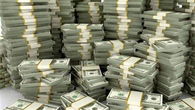 تعويض مواطن بريطاني بمبلغ 3 تريليون دولار بعد إنقطاع الكهرباء عن منزله 3 أيام 