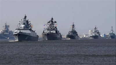 روسيا تعلن خروج حوالي 20 سفينة وزورق من أسطول بحر قزوين إلى عرض البحر في مناورات