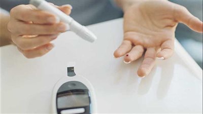 انخفاض نسبة السكر في الدم (الأسباب والأعراض)