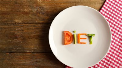 إحذر.. أخطاء ترتكبها خلال الريجيم تسبب أزمات صحية 