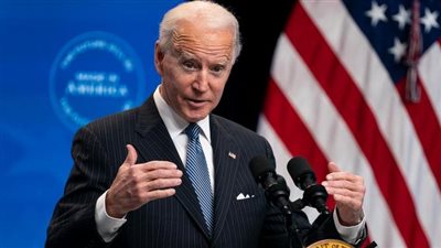 بايدن يقرر تمديد حالة الطوارئ بسبب استمرار الخطر