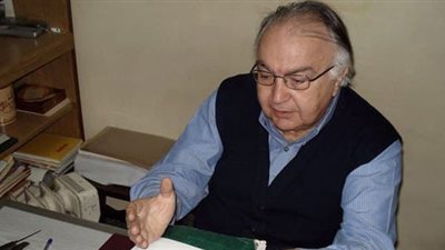 وفاة الكاتب السوري وليد إخلاصي بعد صراع مع المرض