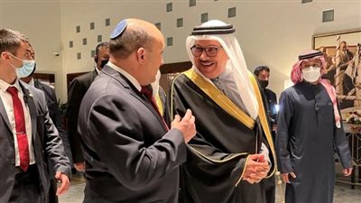 زيارة بينيت للبحرين تزيد من تعزيز الدبلوماسية الإسرائيلية الخليجية