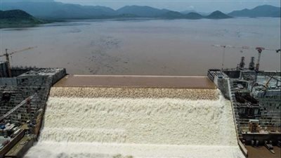 عاجل.. رئيس الوزراء الإثيوبي يدشن أول عملية لتوليد الكهرباء من سد النهضة