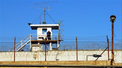 فلسطين.. الأسرى مستمرون في خطواتهم التي أعلنوا عنها في كافة السجون الإسرائيلية